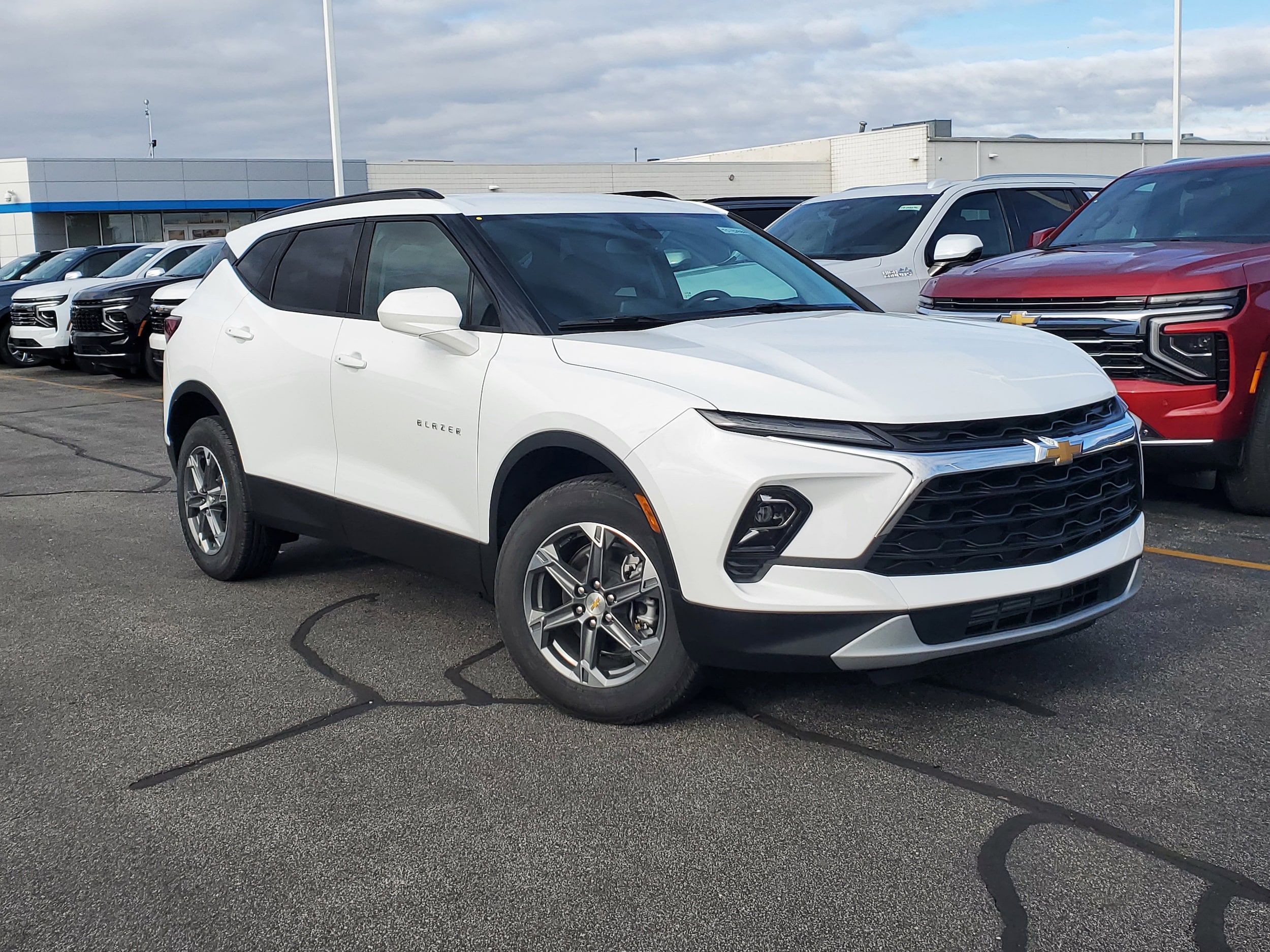 2026 Chevrolet Blazer 2.0T 2LT FWD's photo