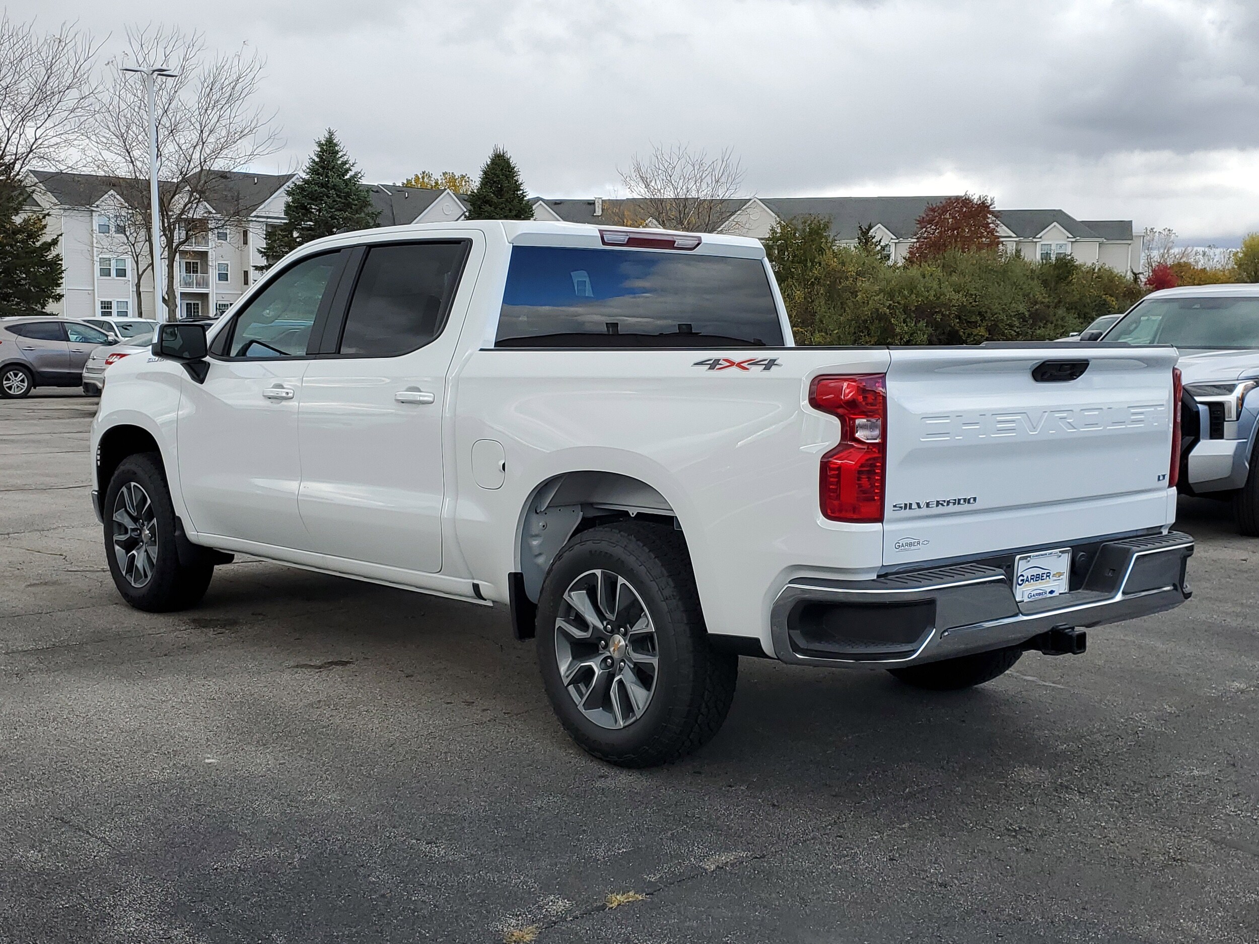 2026 Chevrolet Silverado 1500 LT photo 3