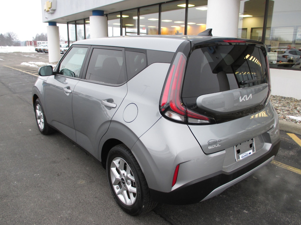 Used 2024 Kia Soul LX Hatchback