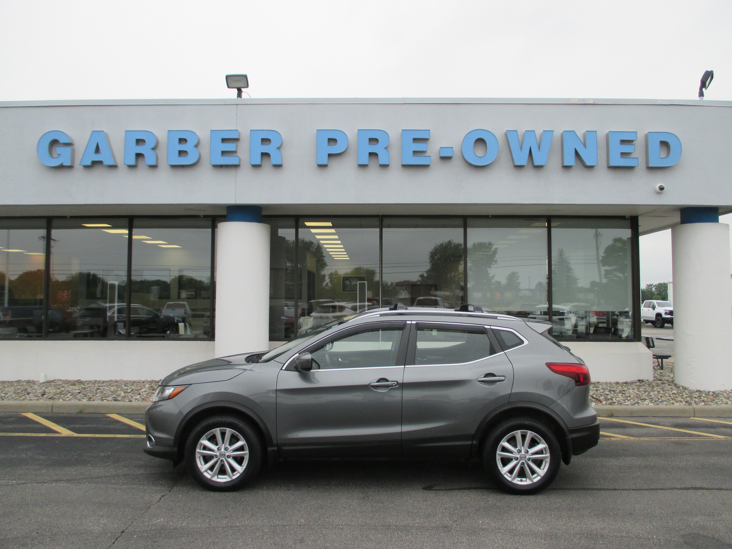 Used 2018 Nissan Rogue Sport SV with VIN JN1BJ1CR8JW294318 for sale in Saginaw, MI