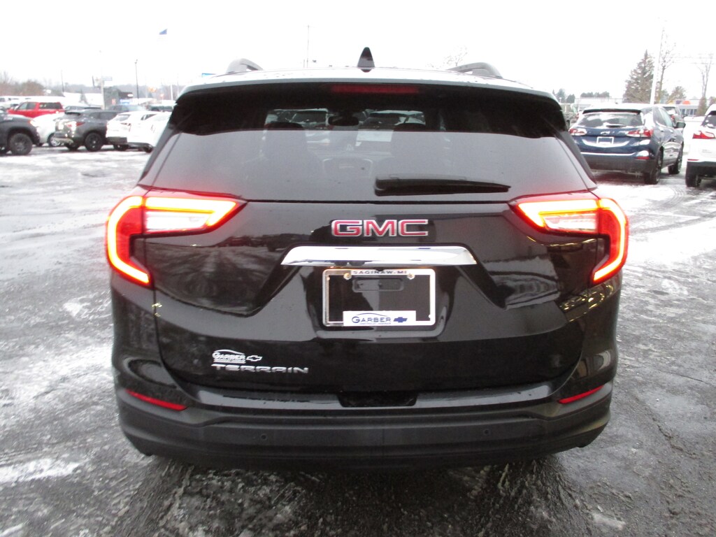 Used 2023 GMC Terrain SLE SUV