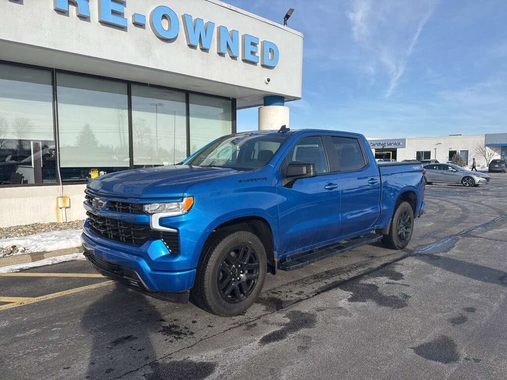 Used 2024 Chevrolet Silverado 1500 RST Truck Crew Cab