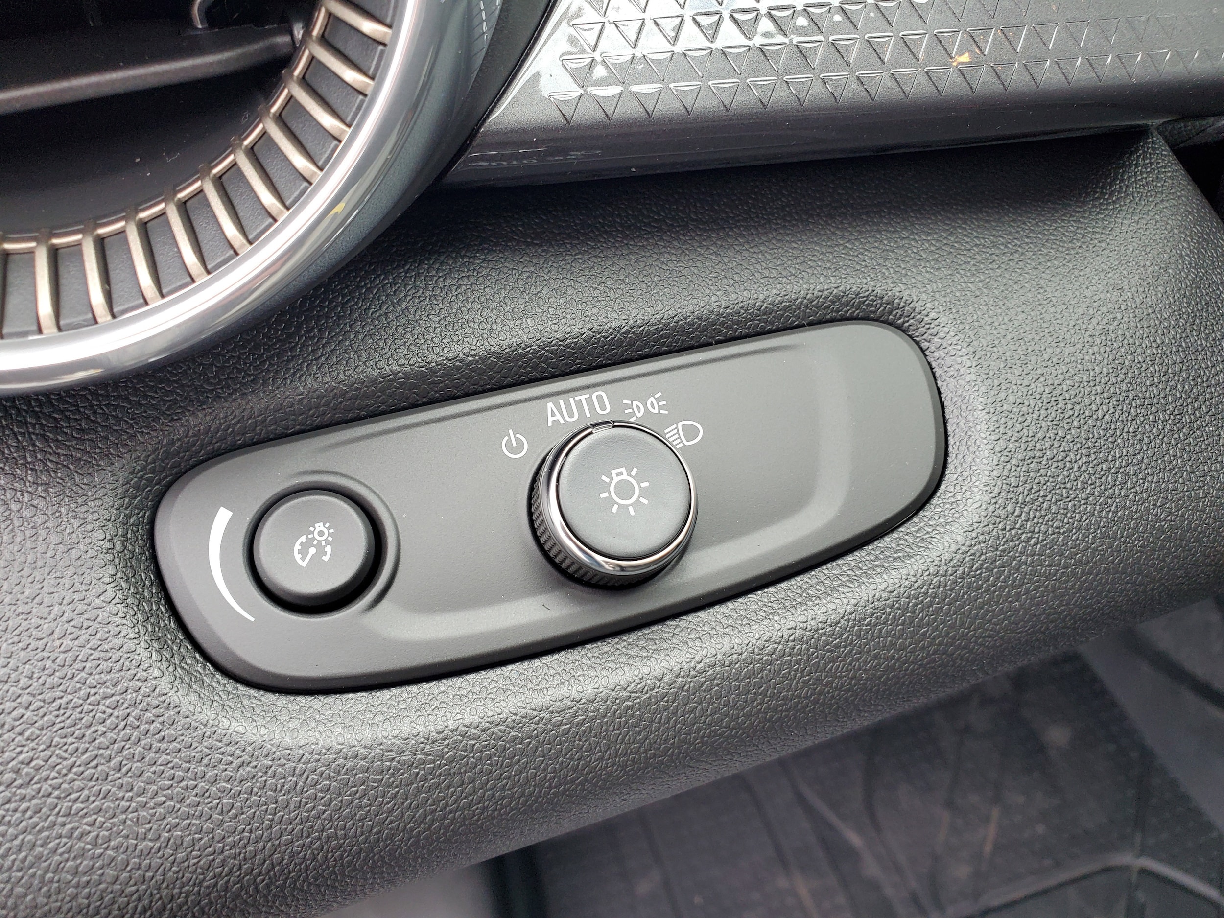 2026 Chevrolet Trax Activ - Photo 11