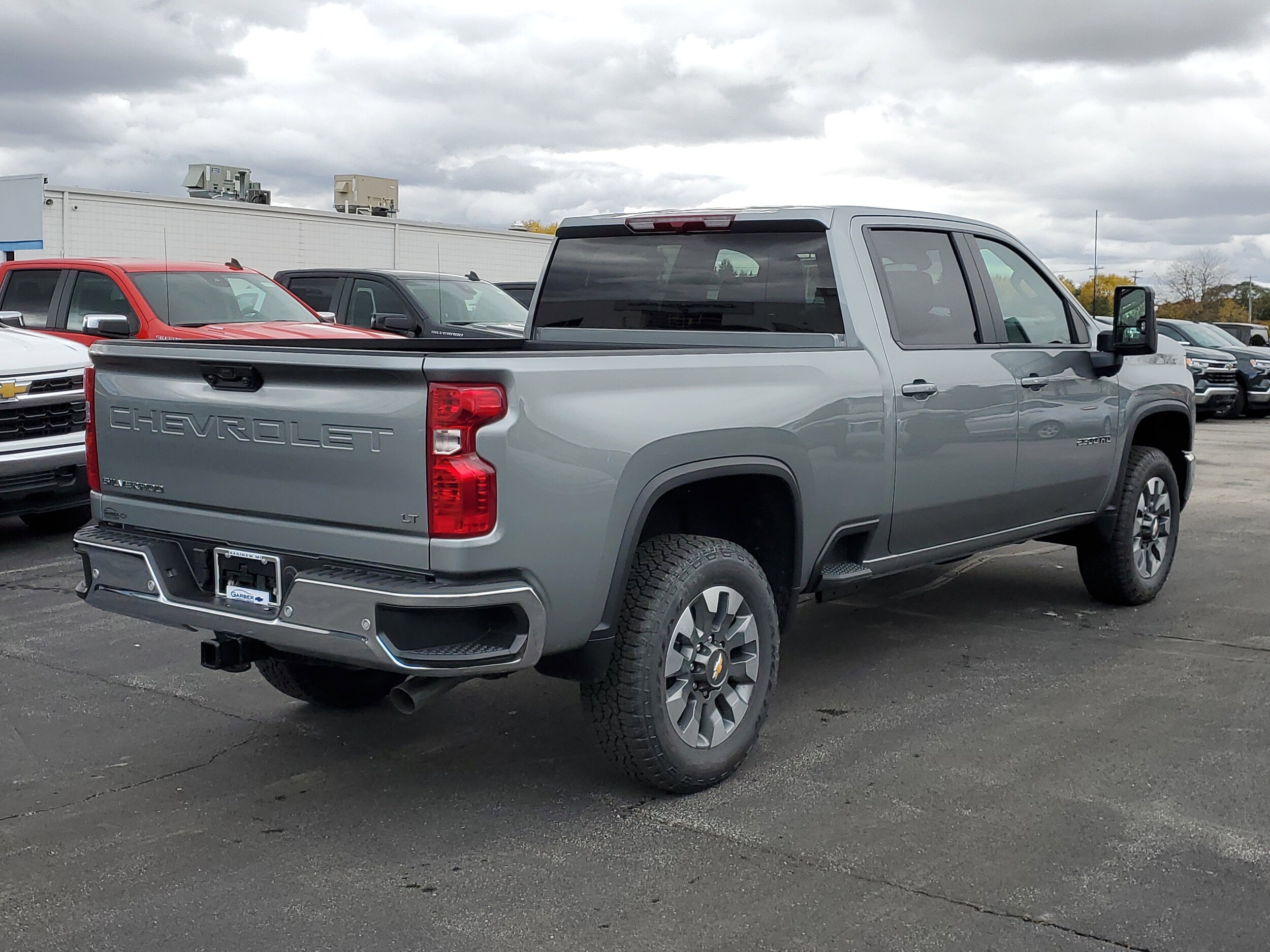 2026 Chevrolet Silverado 2500HD LT photo 4