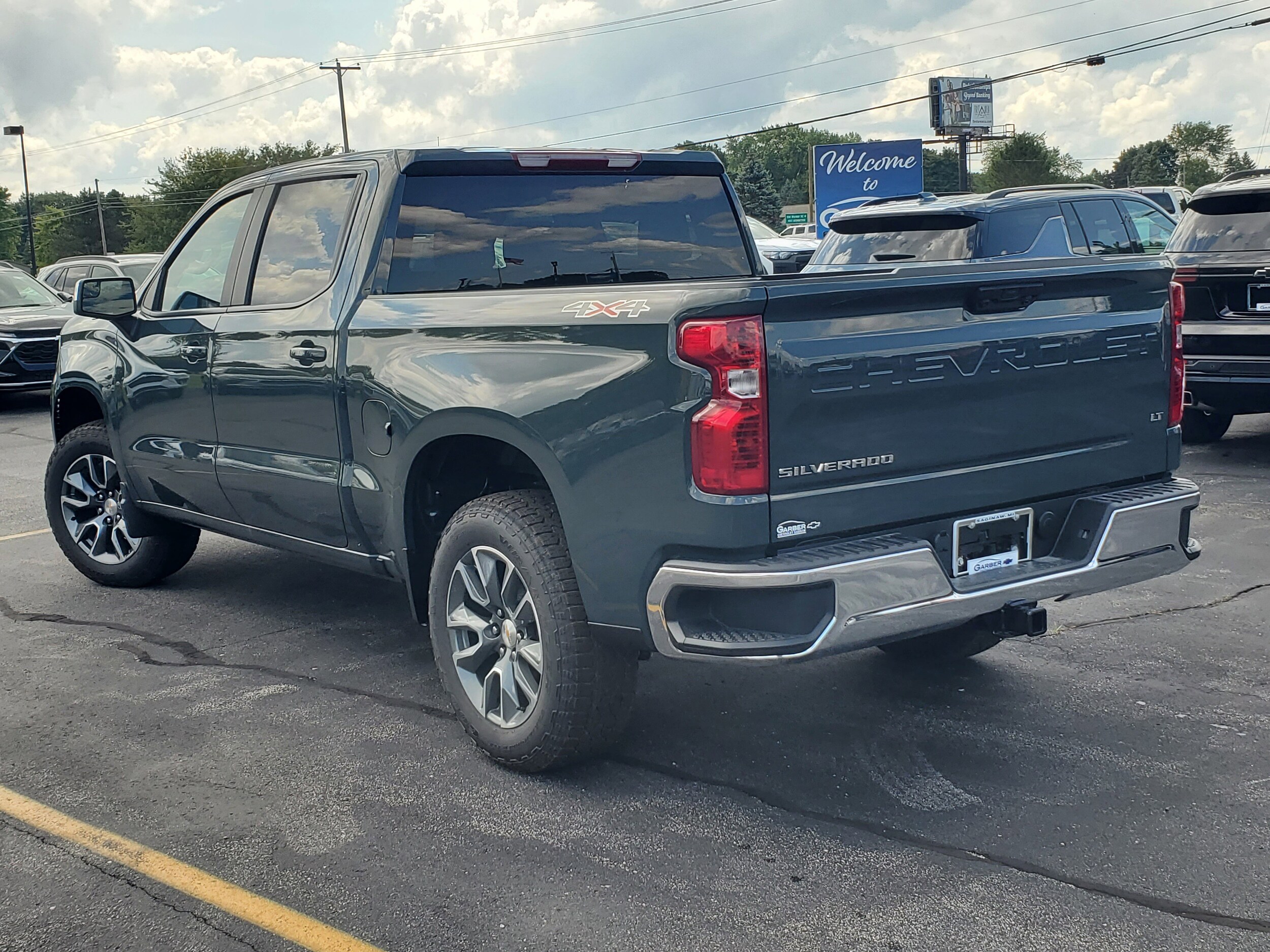 2026 Chevrolet Silverado 1500 LT photo 3