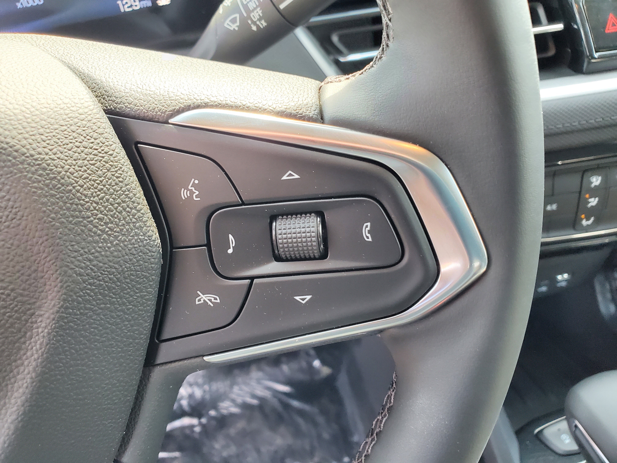 2026 Chevrolet Trailblazer LT - Photo 12