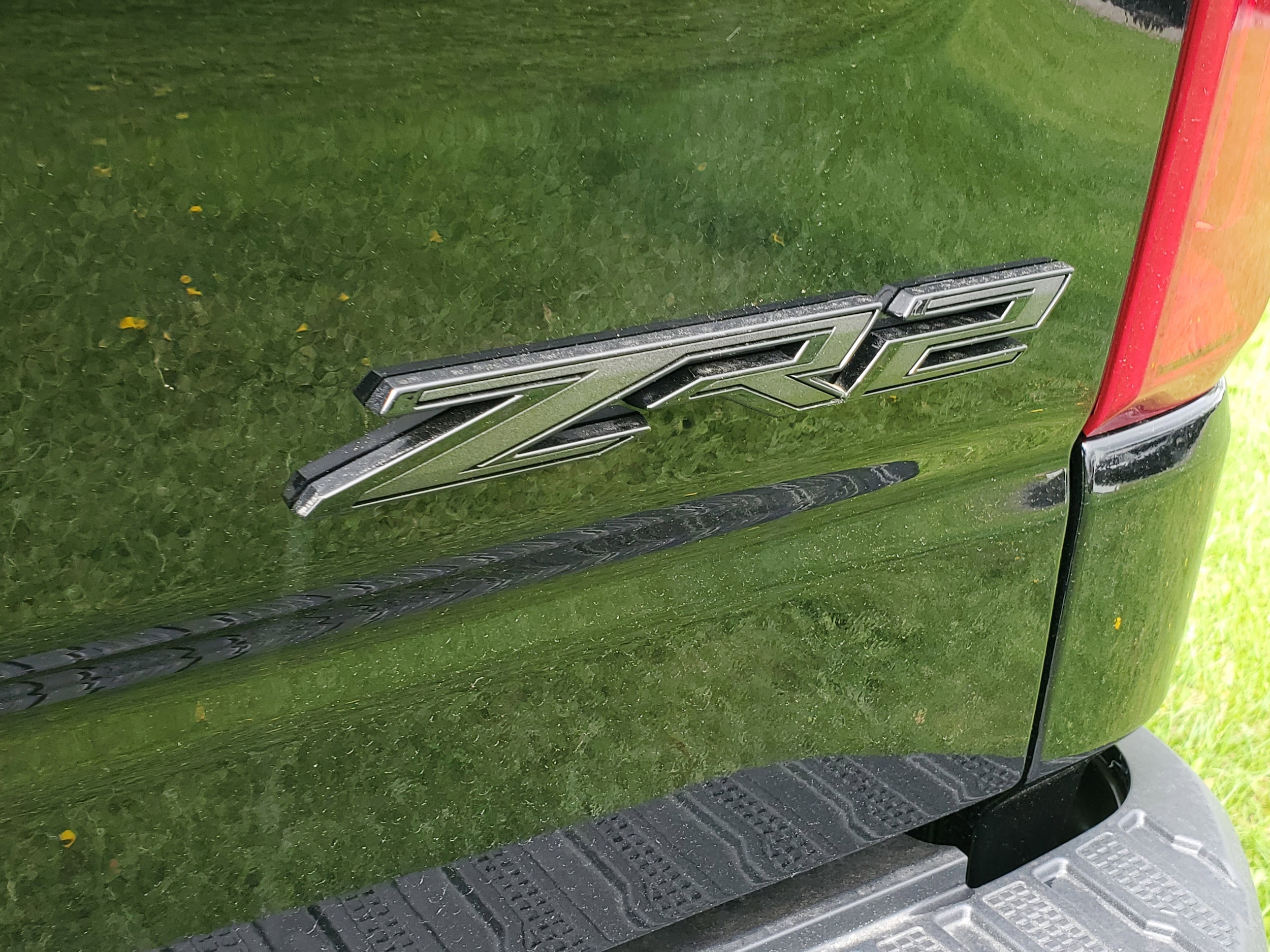 2026 Chevrolet Silverado 1500 ZR2 - Photo 35