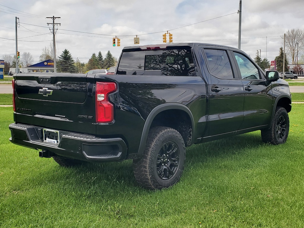 New 2026 Chevrolet Silverado 1500 ZR2 Truck