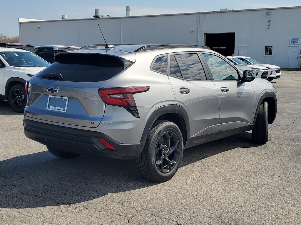 New 2026 Chevrolet Trax LT SUV