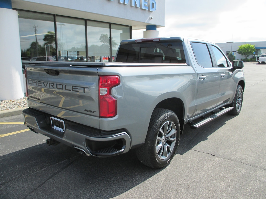 Used 2024 Chevrolet Silverado 1500 RST Truck Crew Cab