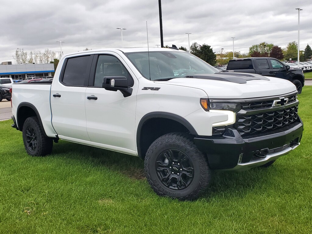 New 2026 Chevrolet Silverado 1500 ZR2 Truck