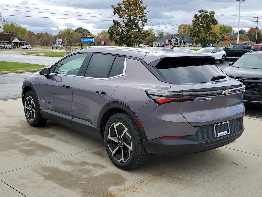 New 2026 Chevrolet Equinox EV LT SUV