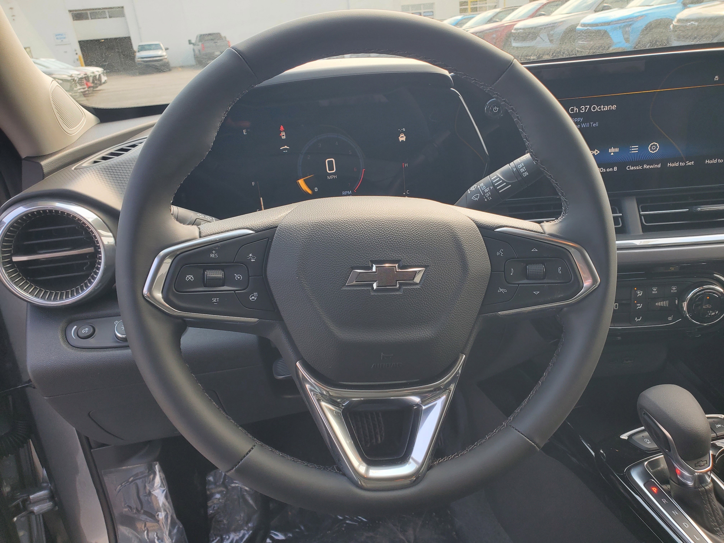 2026 Chevrolet Trax Activ - Photo 11