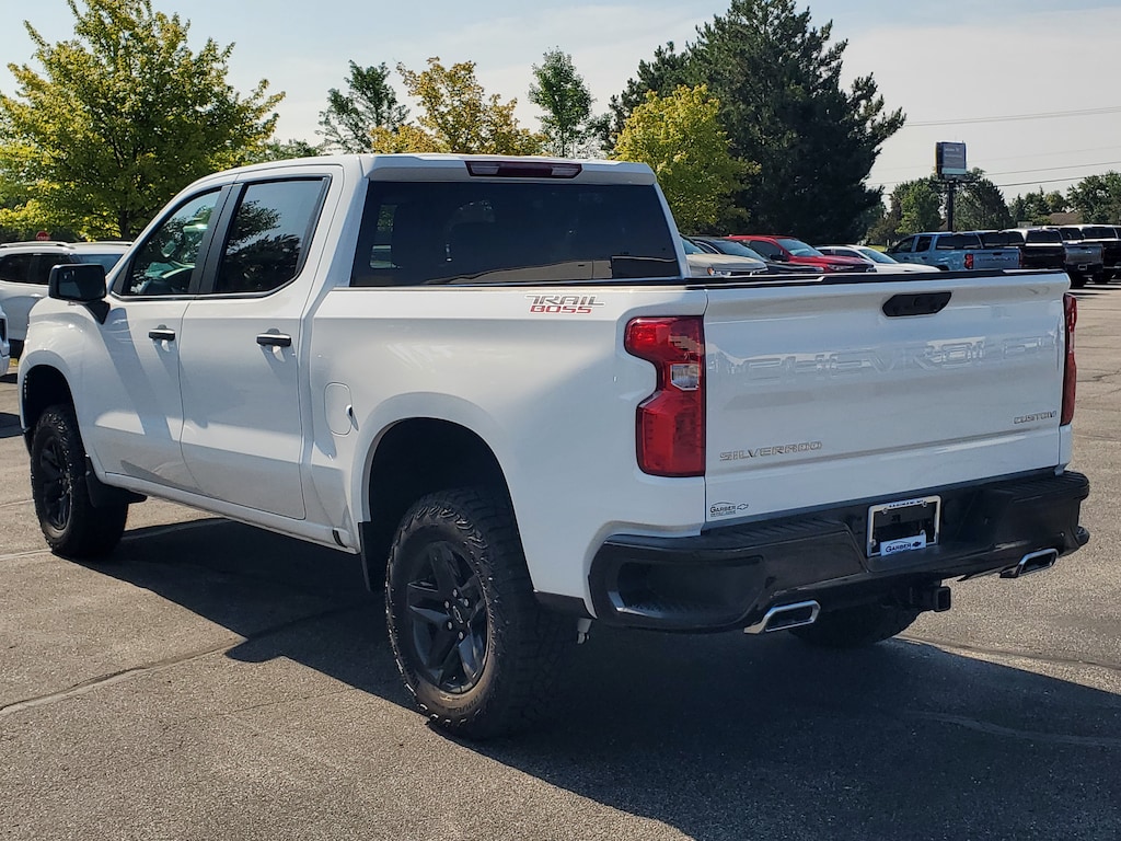 New 2026 Chevrolet Silverado 1500 Custom Trail Boss Truck