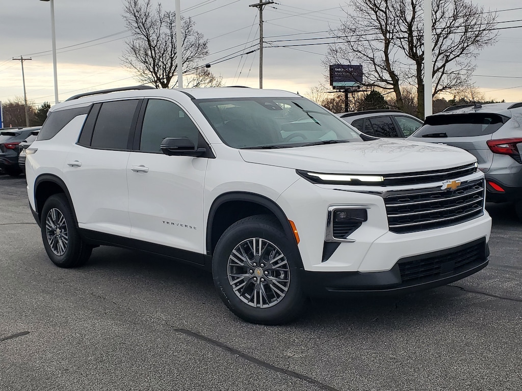 New 2026 Chevrolet Traverse LT SUV