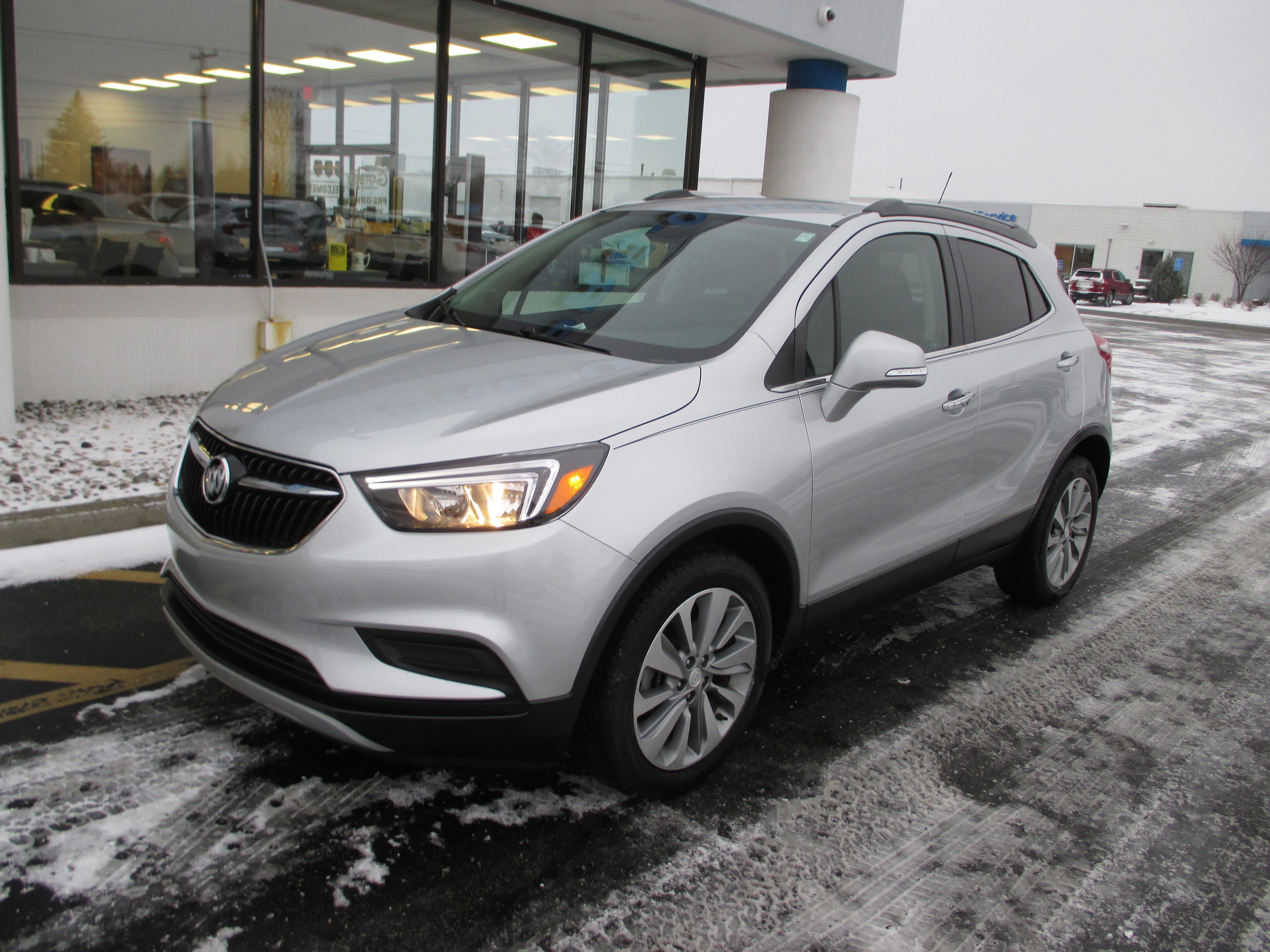 2018 Buick Encore Preferred's photo