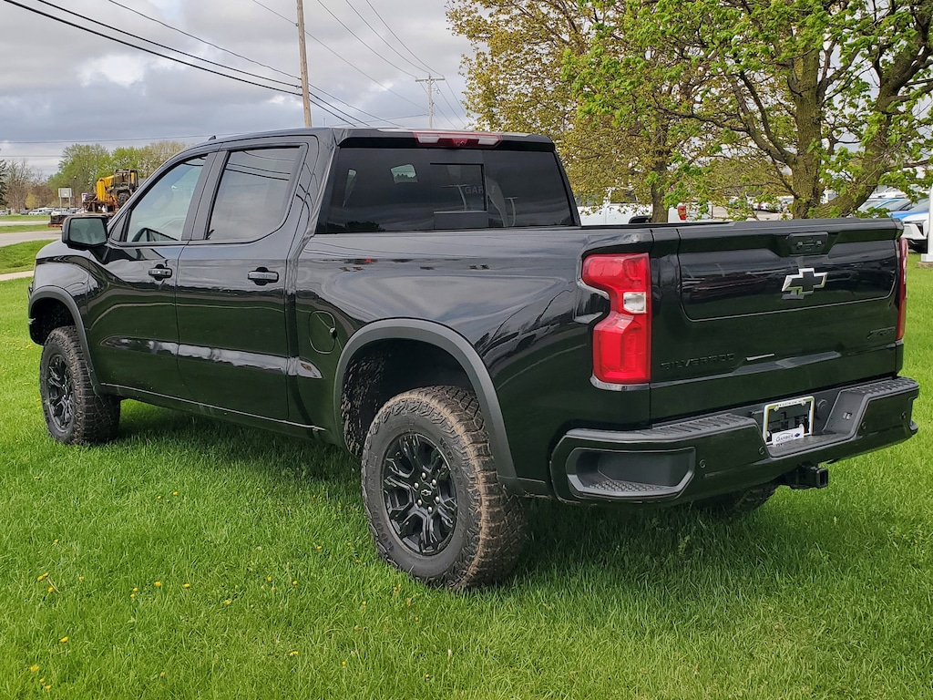 New 2026 Chevrolet Silverado 1500 ZR2 Truck