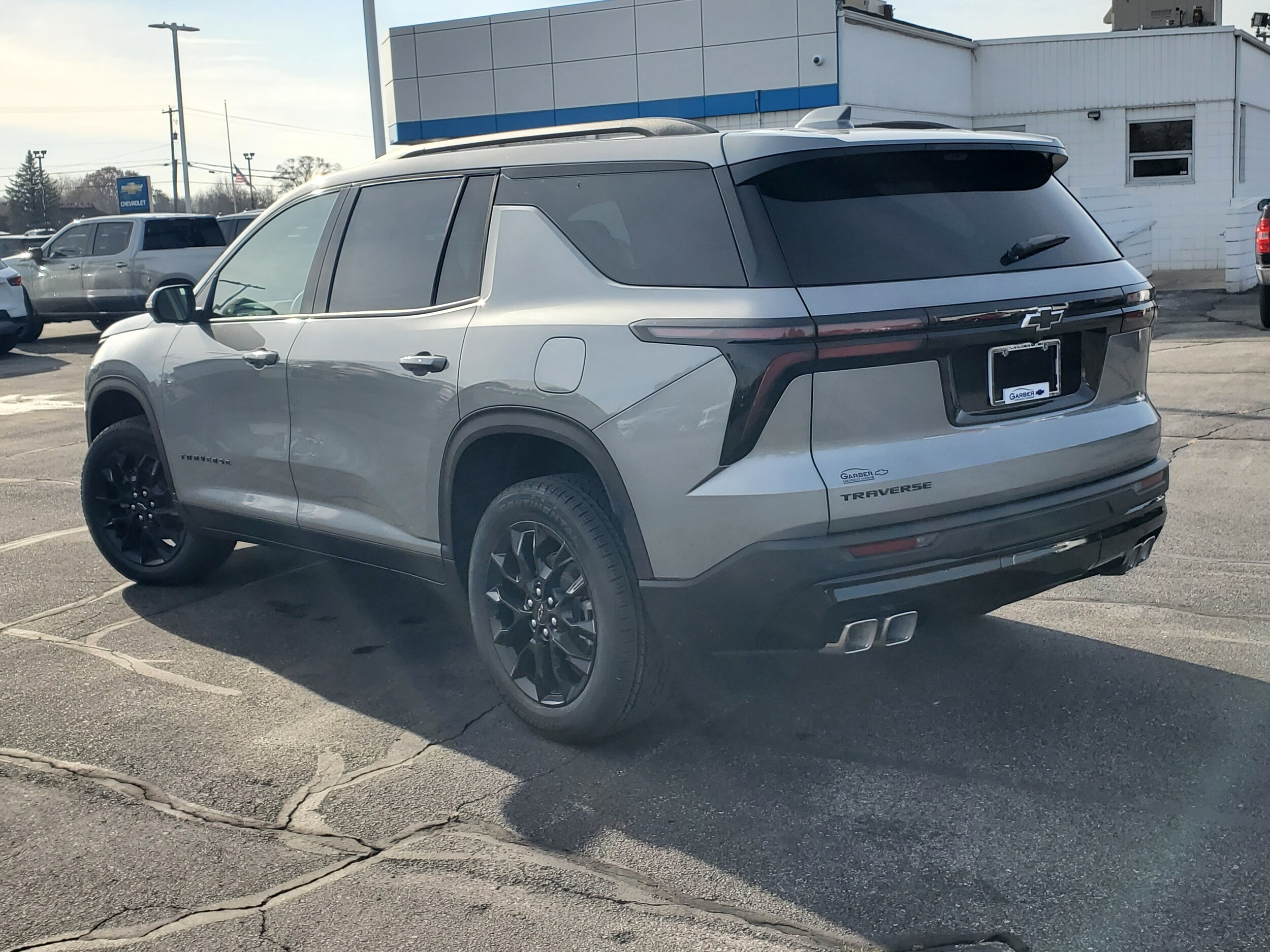 2026 Chevrolet Traverse photo 2