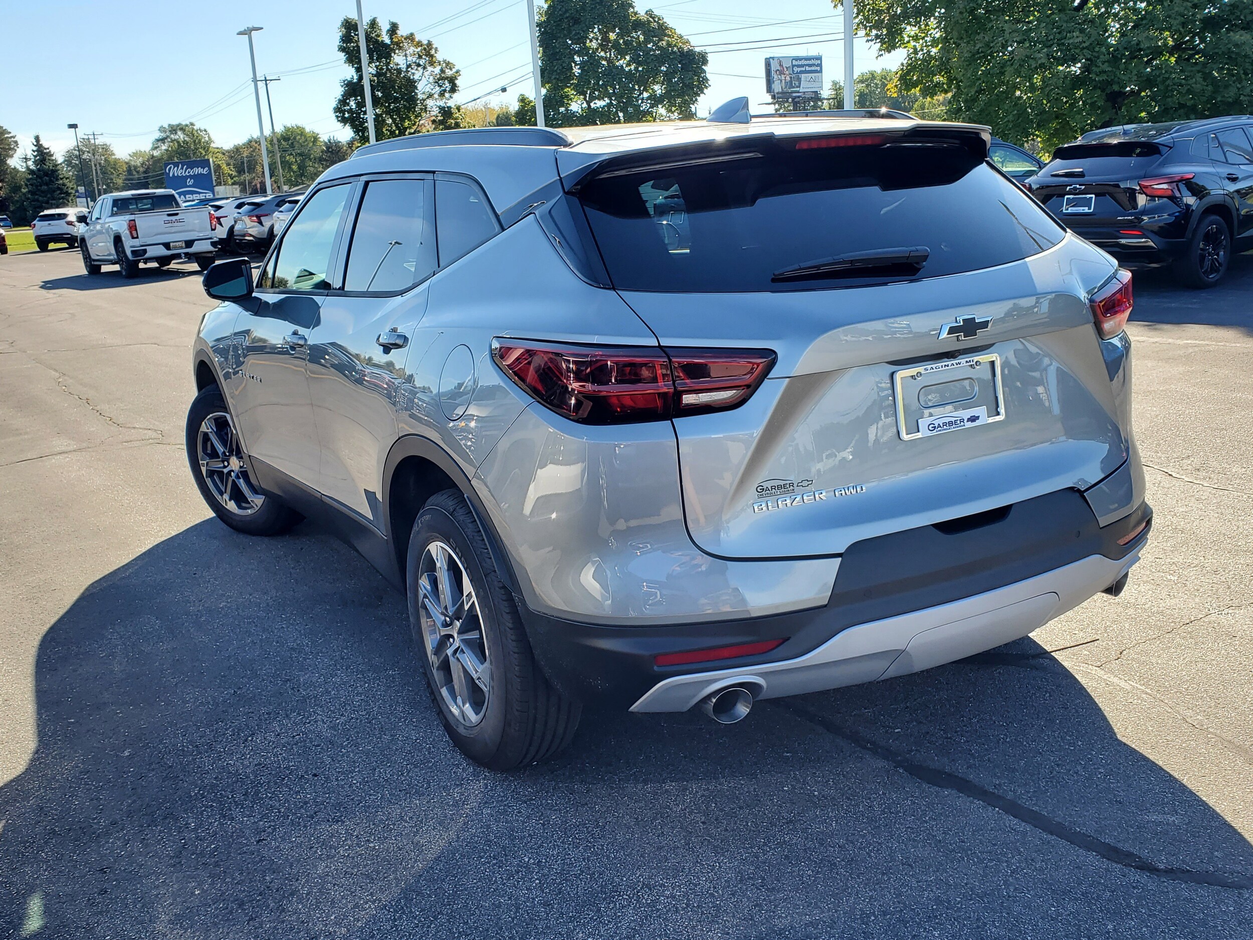 2025 Chevrolet Blazer 2LT photo 3