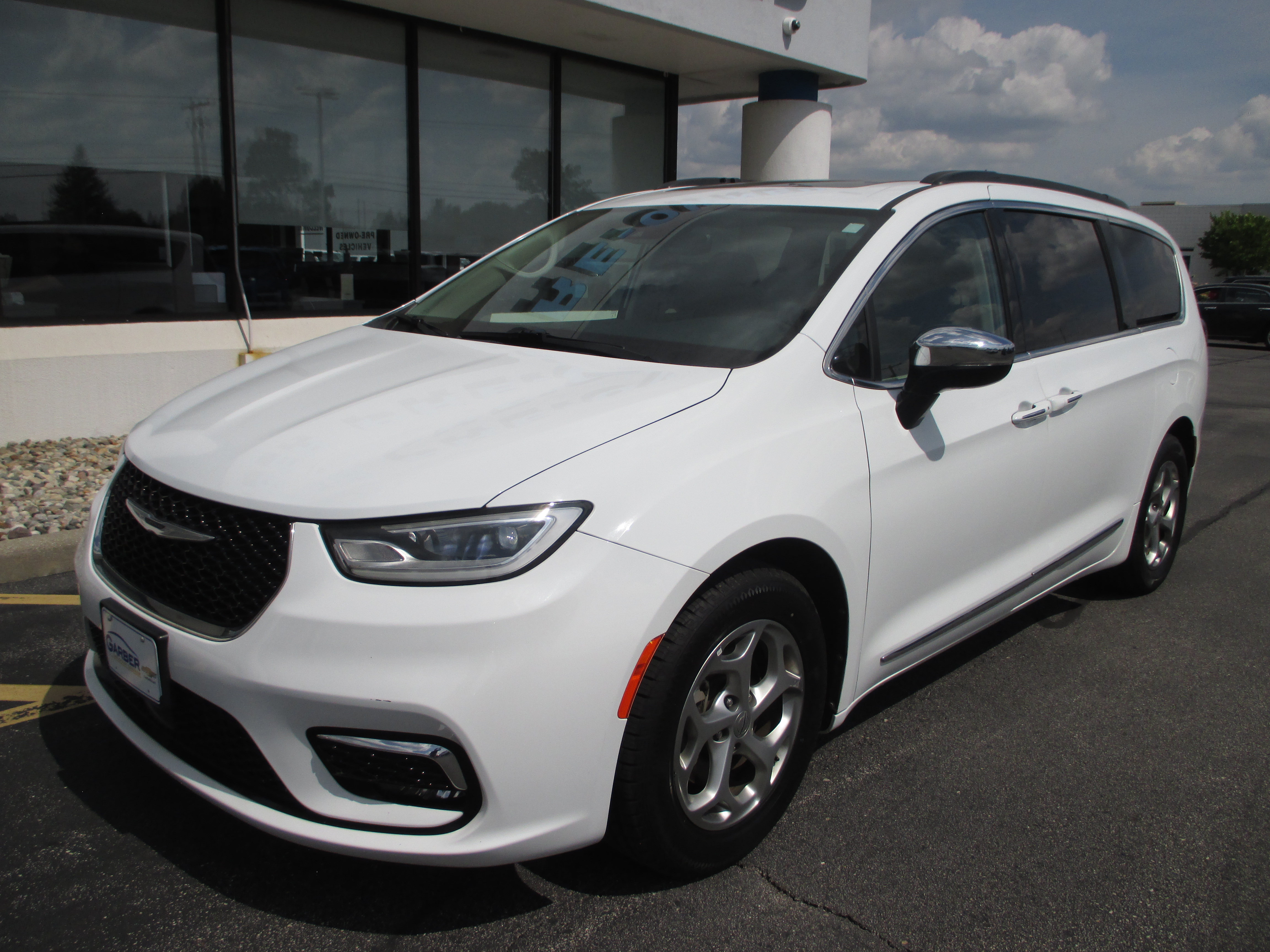 2023 Chrysler Pacifica