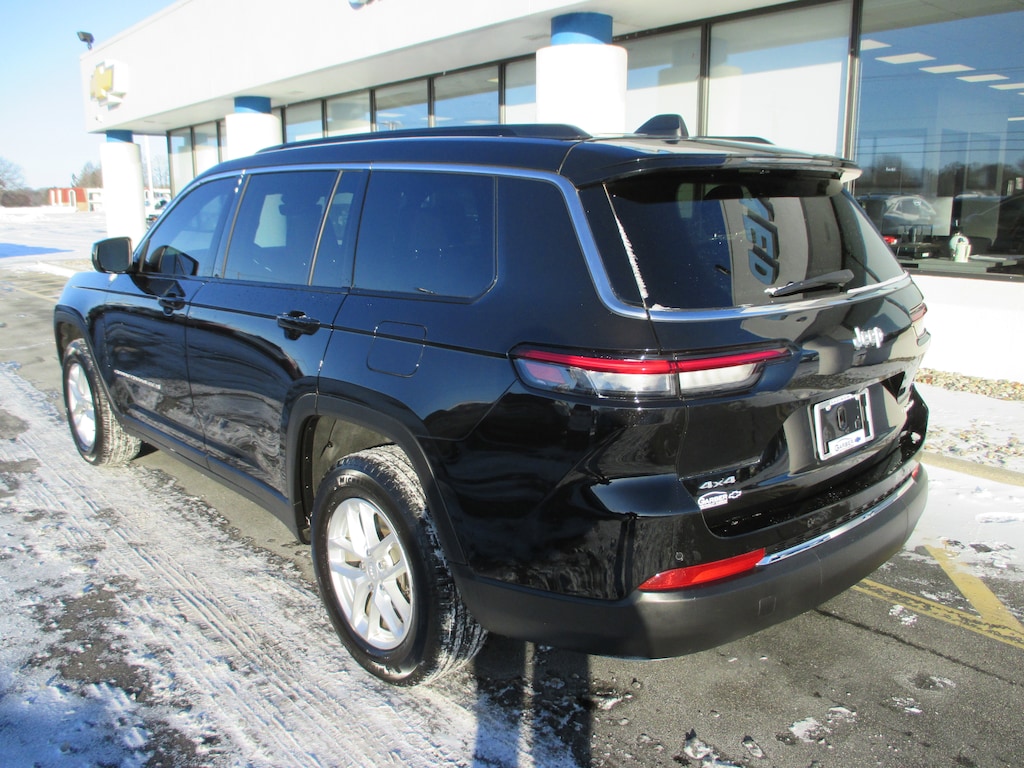 Used 2025 Jeep Grand Cherokee L Laredo X 4x4 SUV