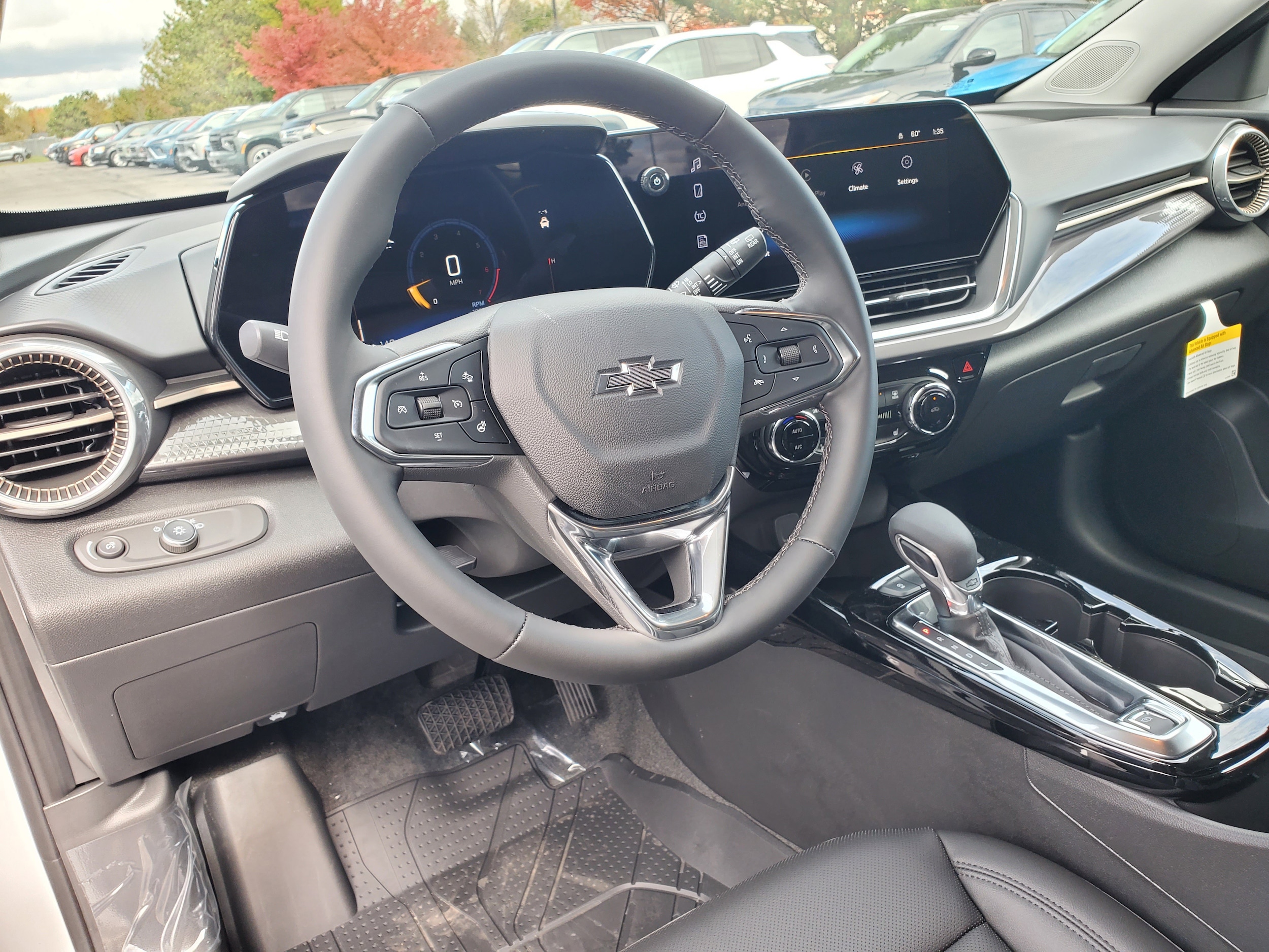 2026 Chevrolet Trax Activ - Photo 9