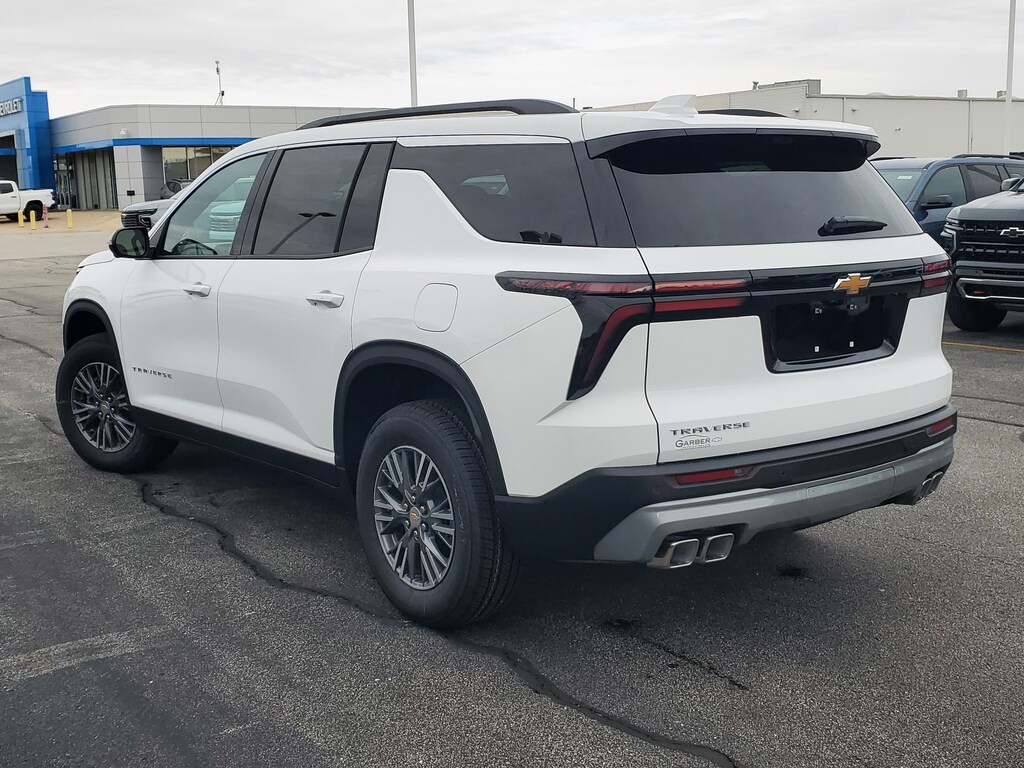 New 2026 Chevrolet Traverse LT SUV