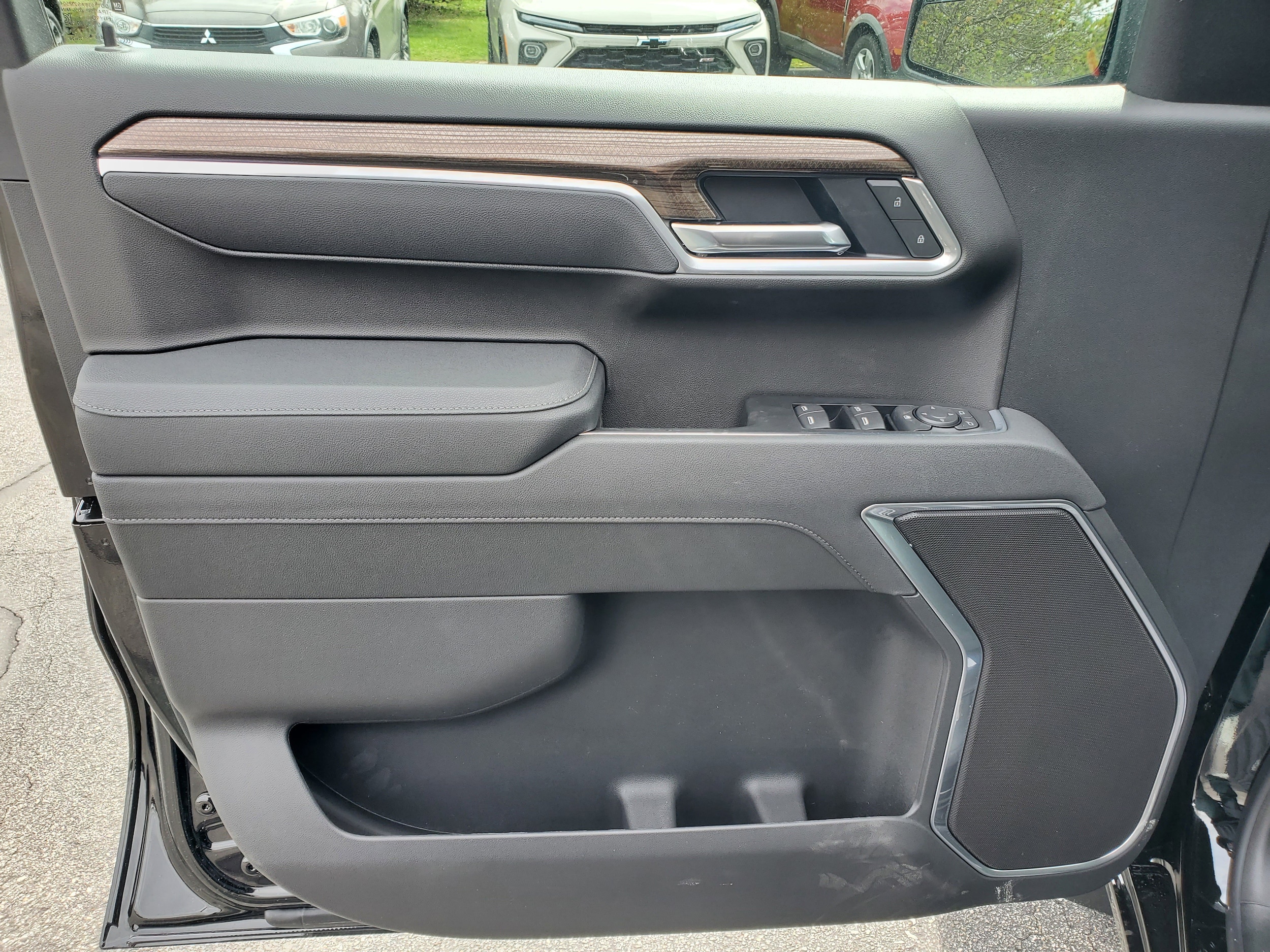 2026 Chevrolet Silverado 1500 RST - Photo 8