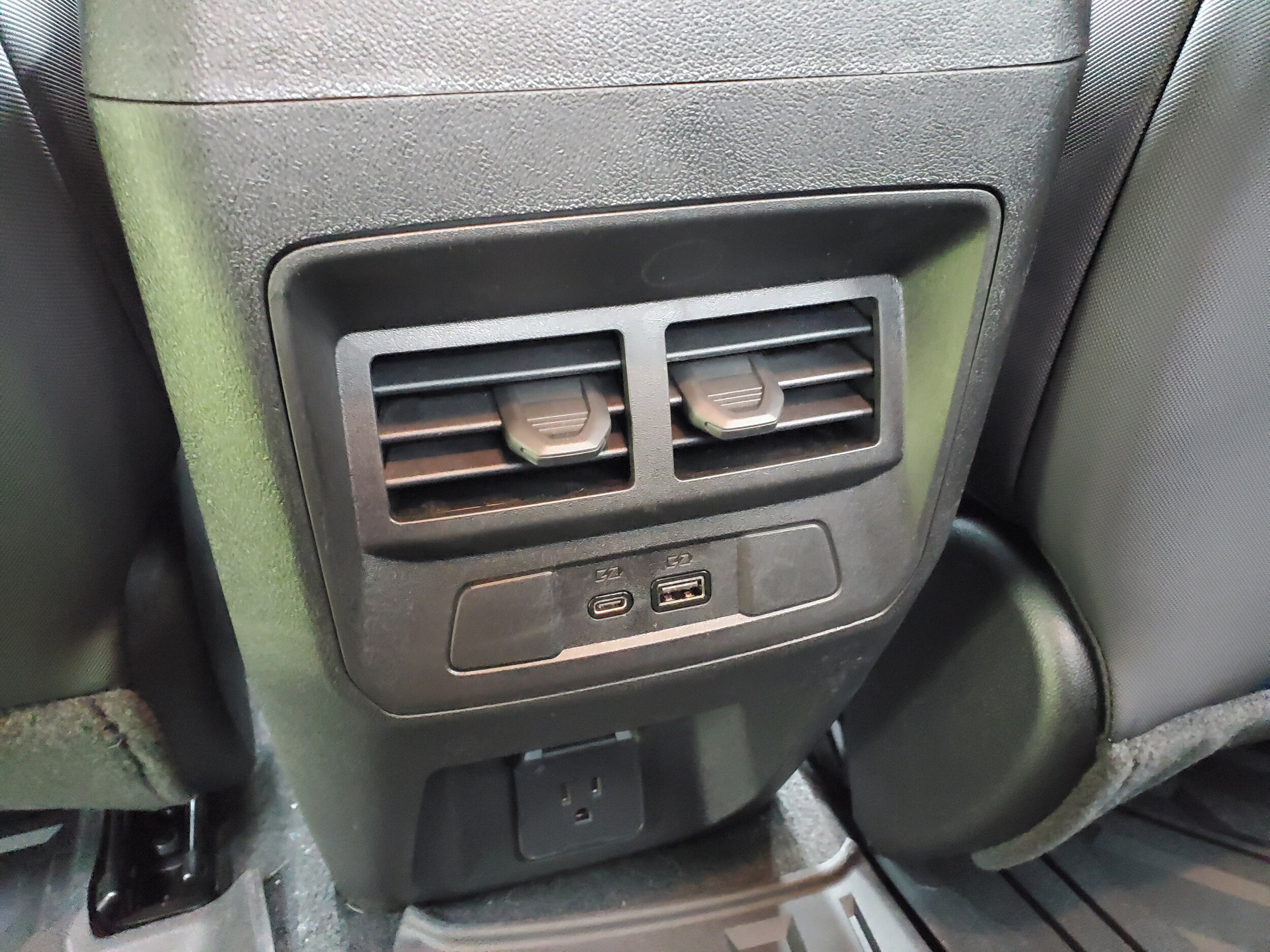 2026 Chevrolet Colorado Z71 - Photo 30