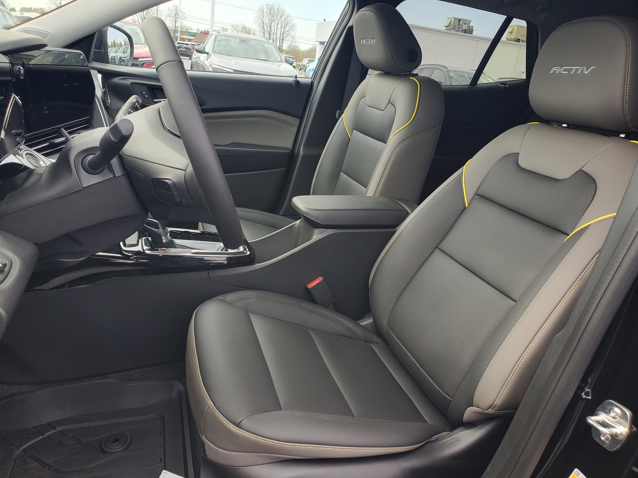2026 Chevrolet Trax Activ - Photo 6