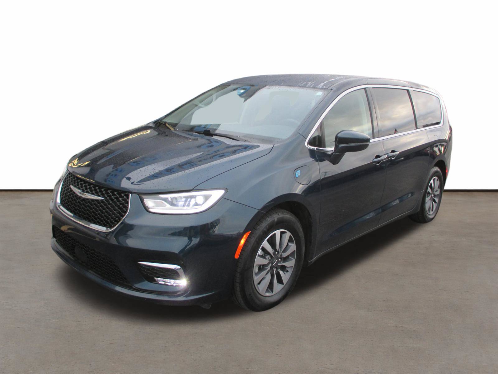 2022 Chrysler Pacifica Hybrid