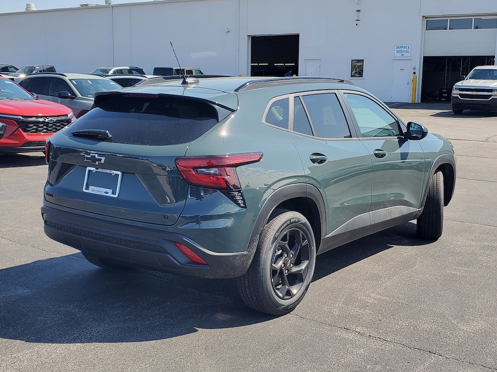 New 2026 Chevrolet Trax LT SUV
