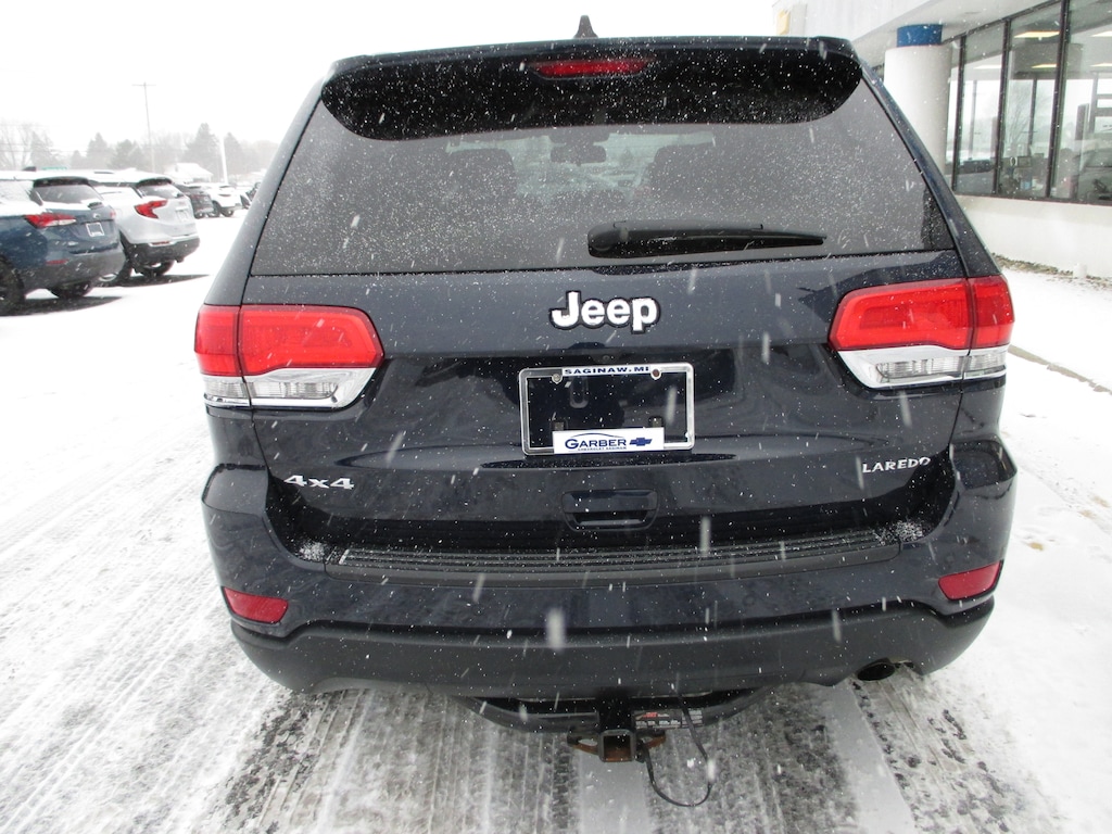 Used 2016 Jeep Grand Cherokee Laredo SUV