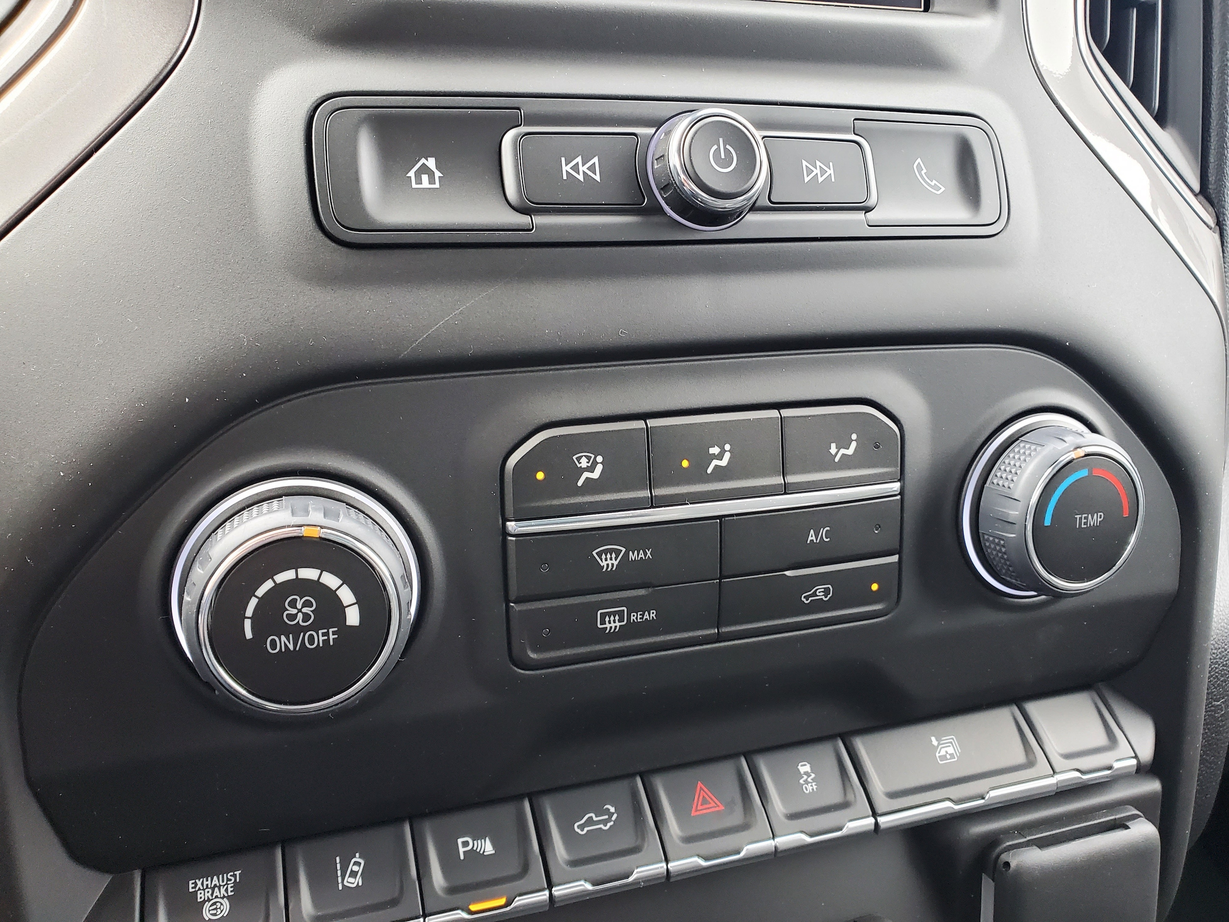 2026 Chevrolet Silverado 2500 HD Custom - Photo 20