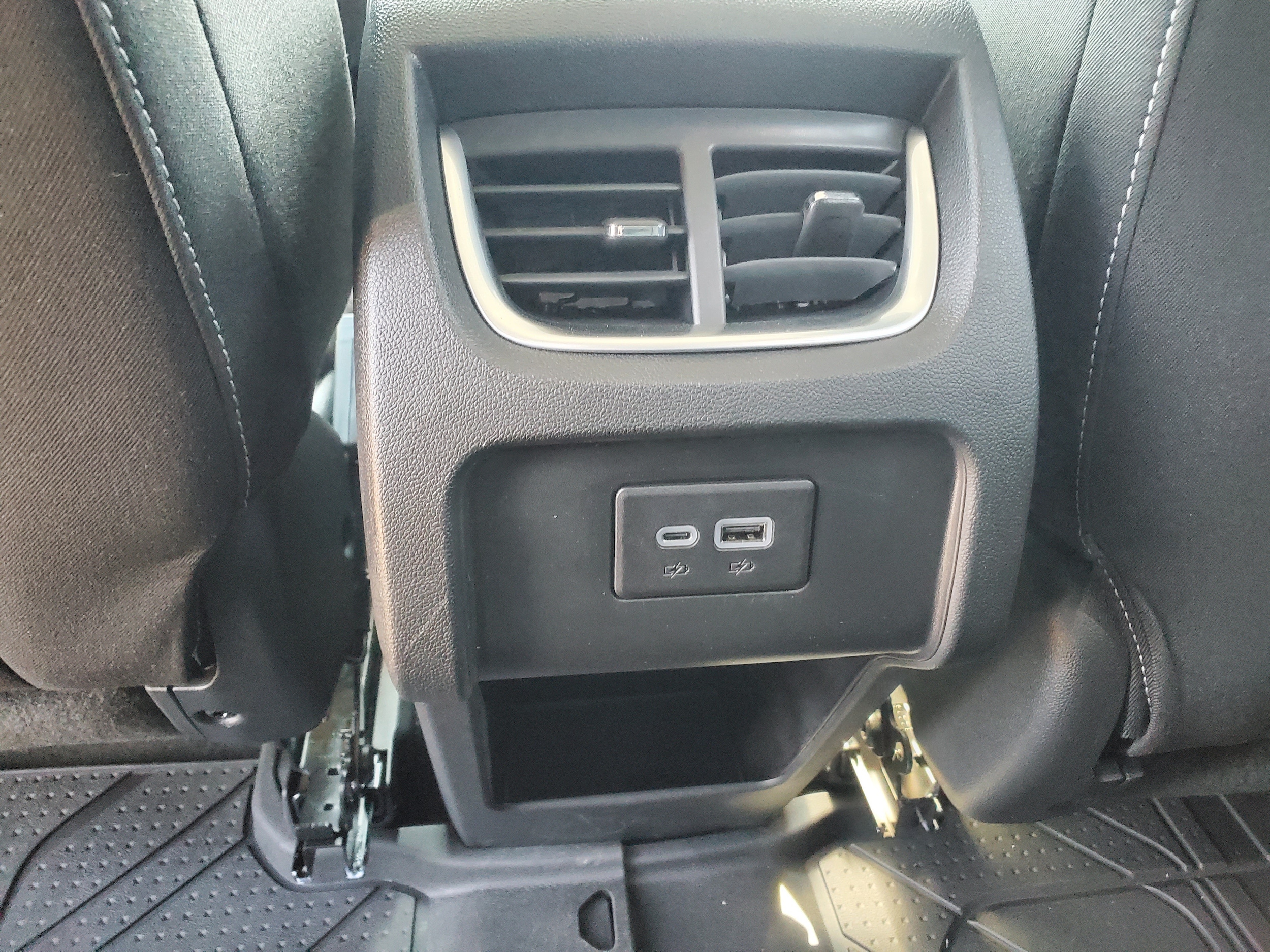 2026 Chevrolet Blazer 2LT - Photo 31