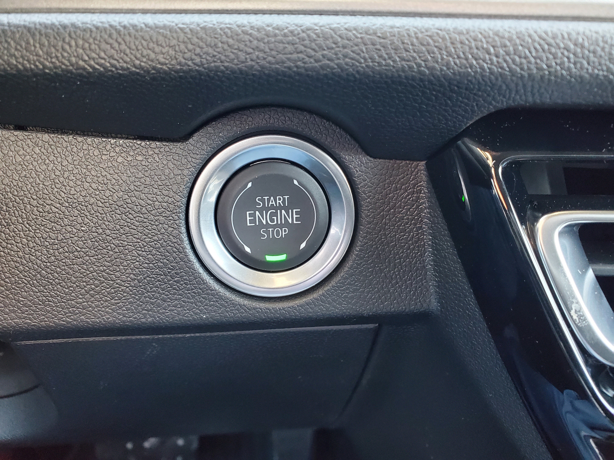 2026 Chevrolet Traverse LT - Photo 14
