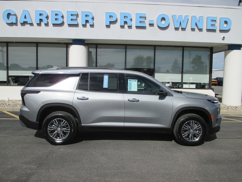 Certified 2025 Chevrolet Traverse LT SUV