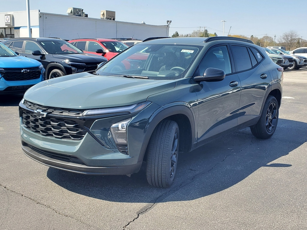 New 2026 Chevrolet Trax LT SUV
