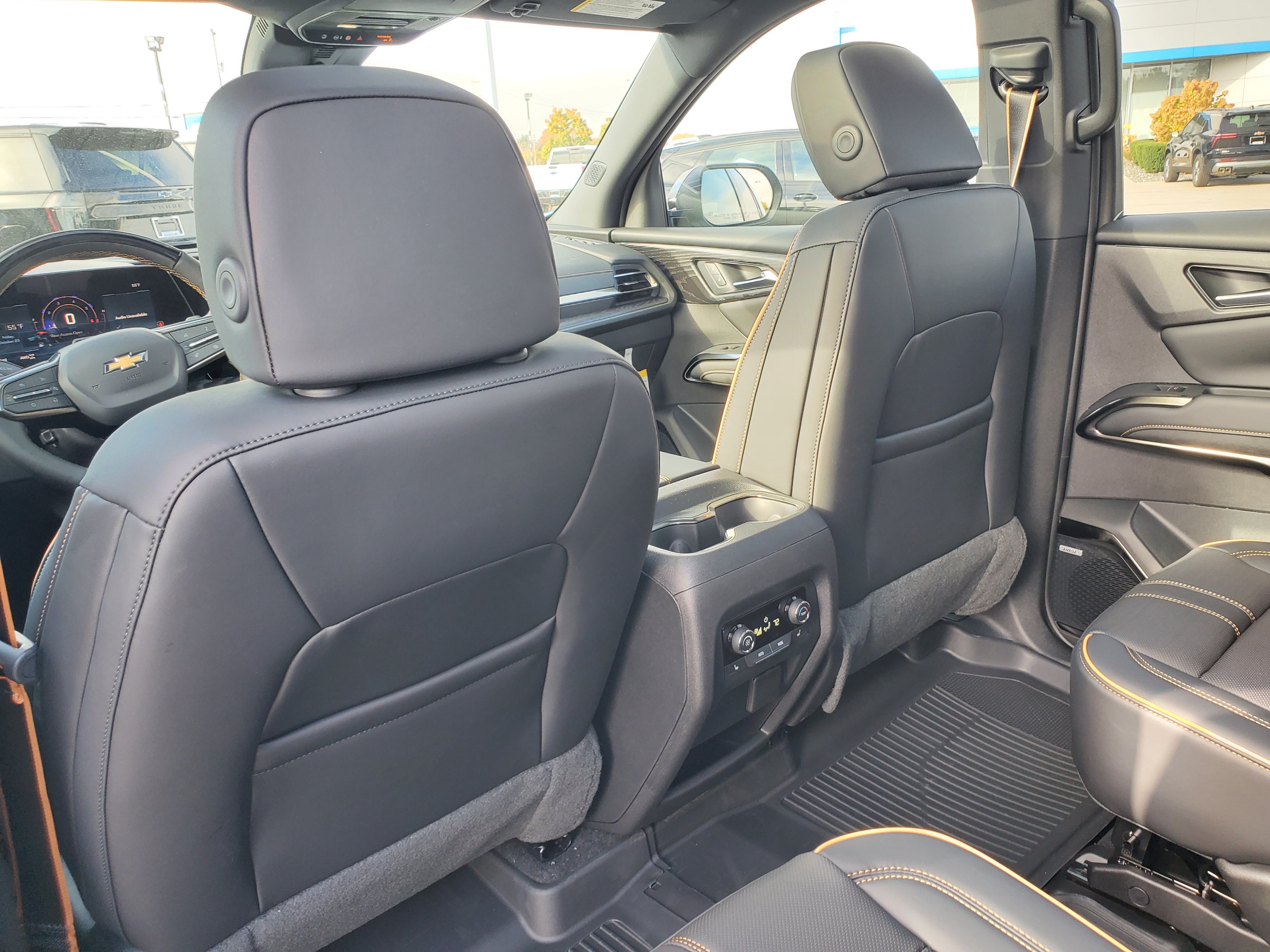 2027 Chevrolet Traverse High Country - Photo 29