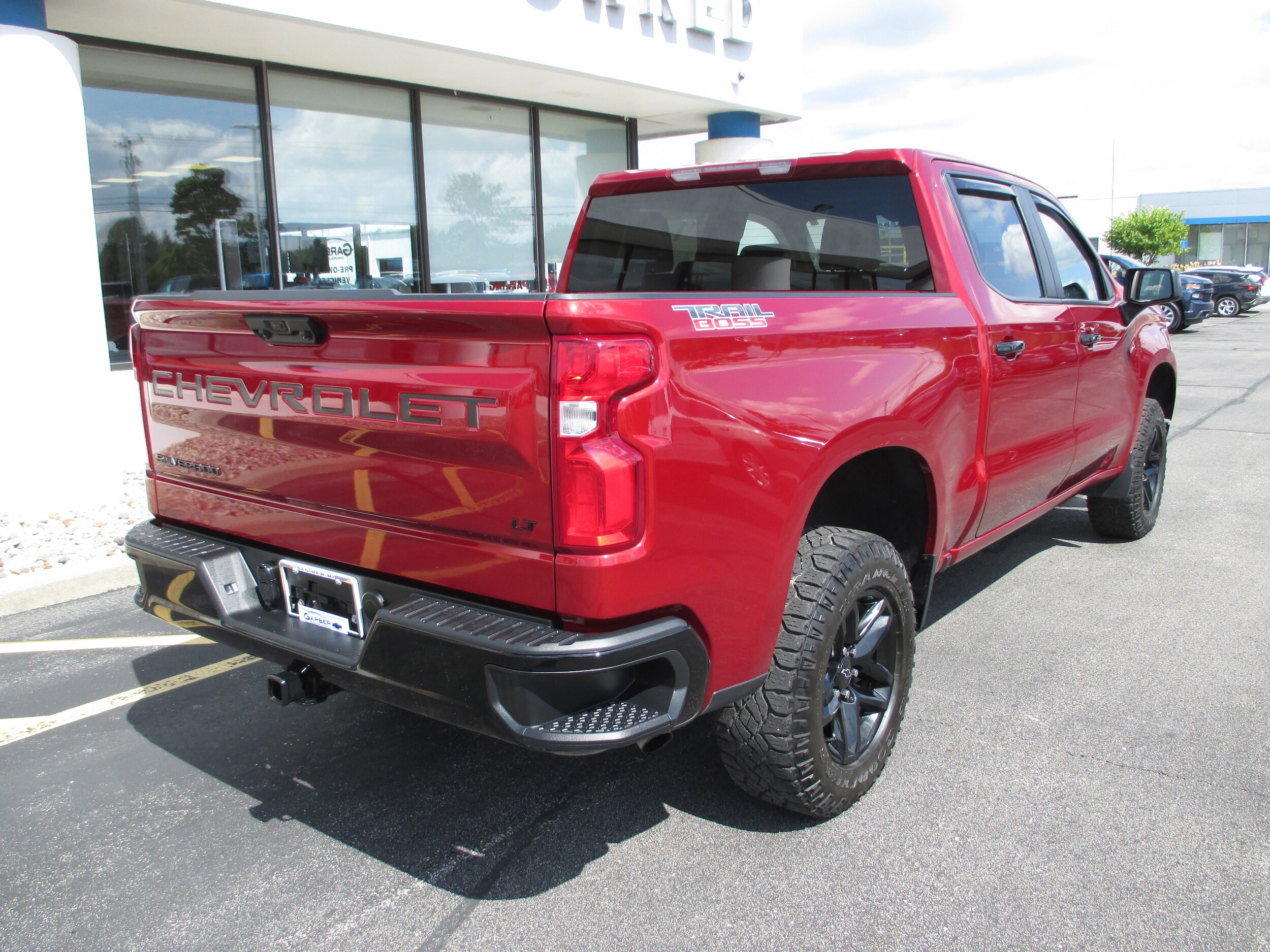 2023 Chevrolet Silverado 1500 LT Trail Boss photo 3
