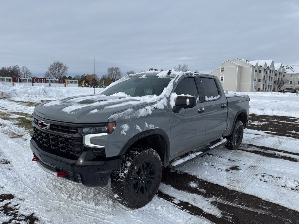 2024 Chevrolet Silverado 1500 ZR2's photo