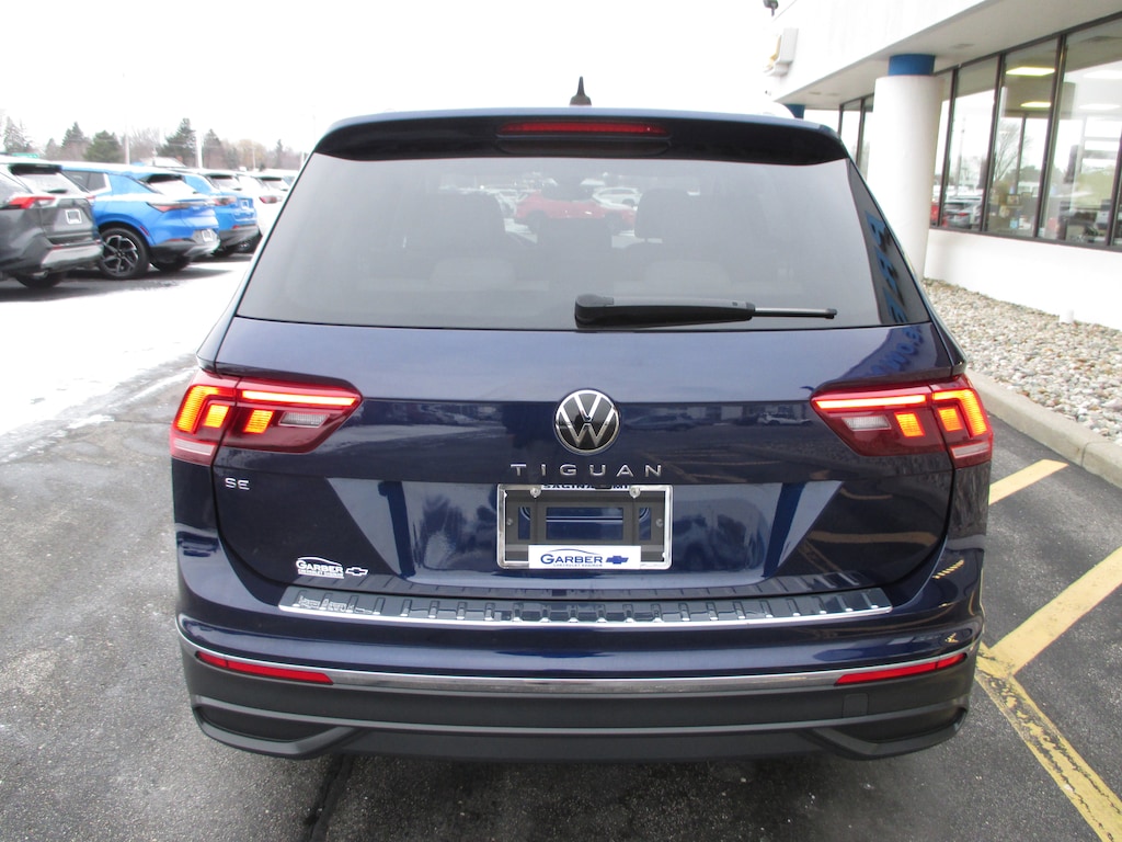 Used 2022 Volkswagen Tiguan 2.0T SE SUV