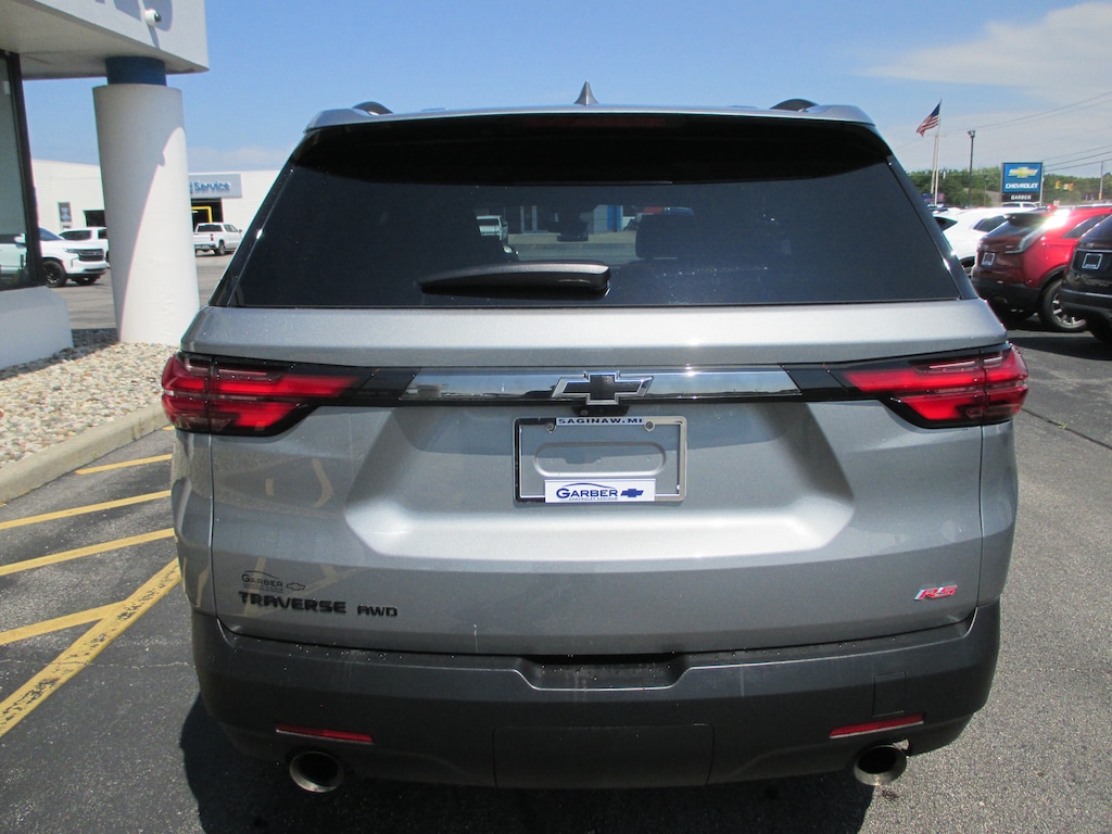 Used 2023 Chevrolet Traverse RS SUV