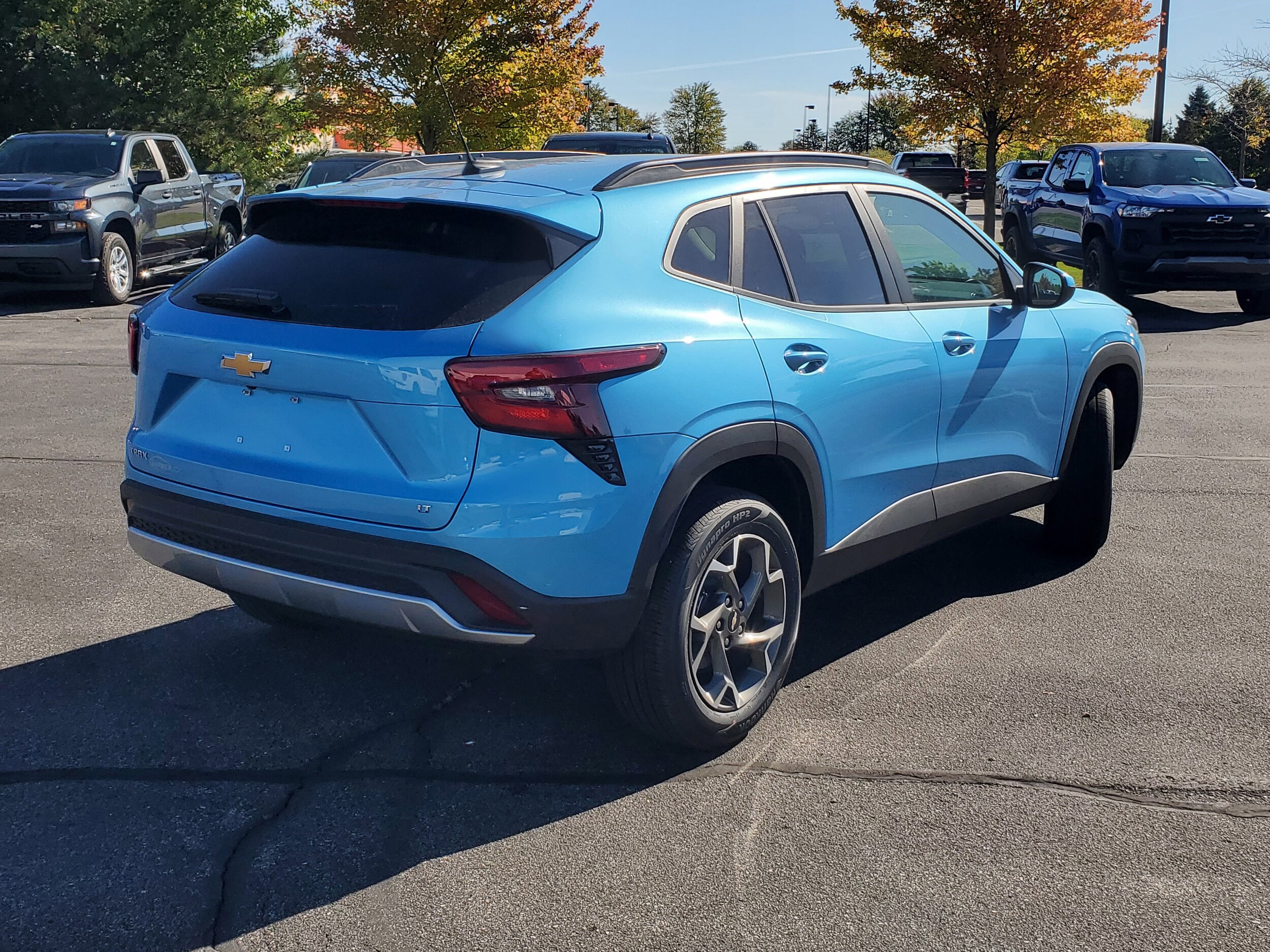 2026 Chevrolet Trax LT photo 2