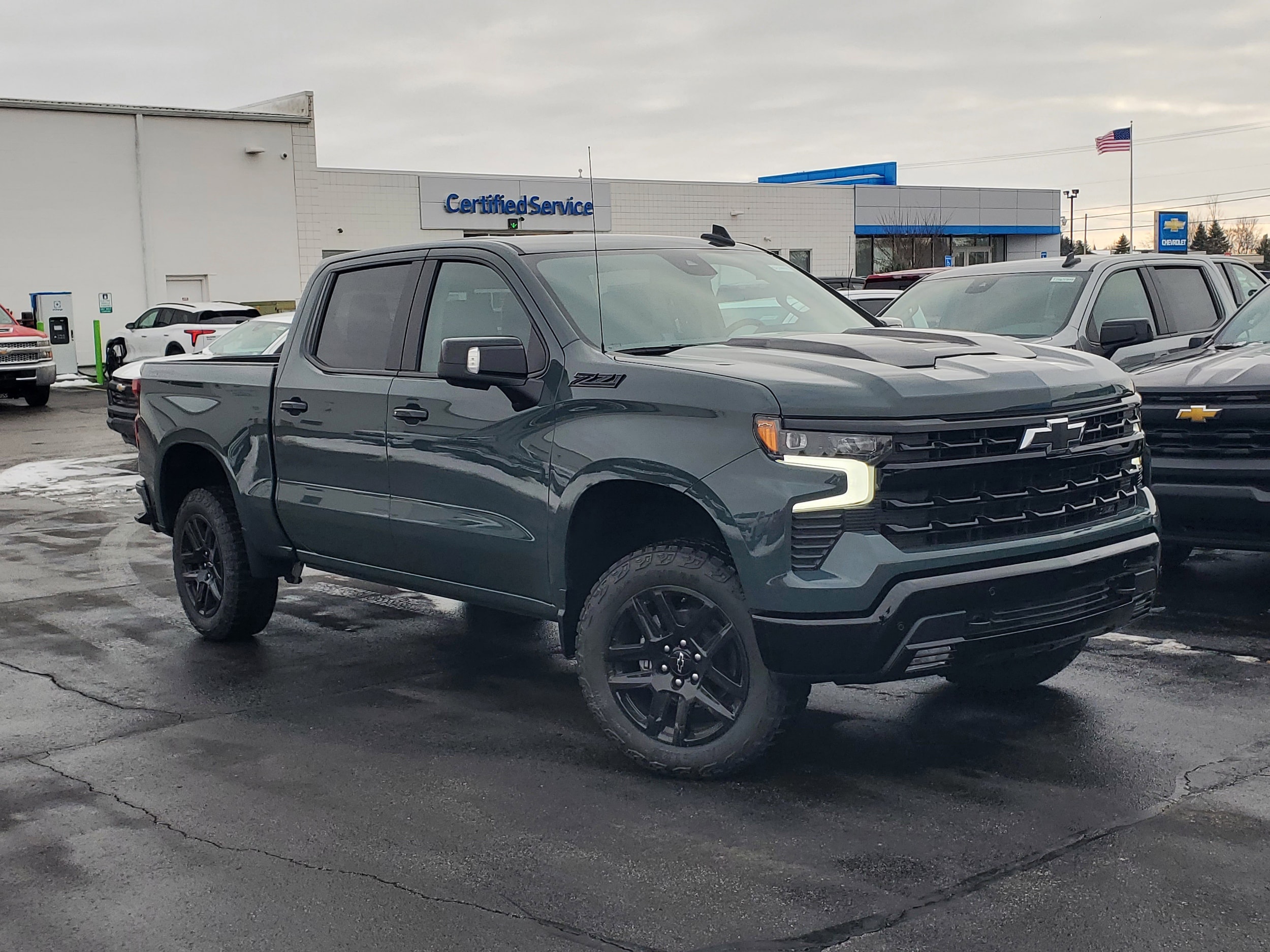 2026 Chevrolet Silverado LT's photo