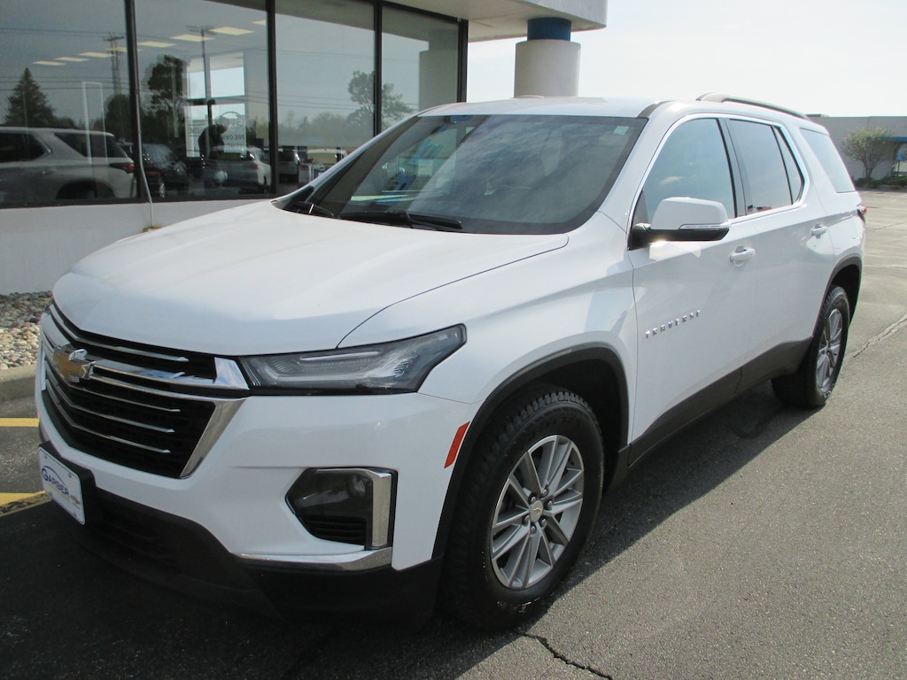 Used 2023 Chevrolet Traverse LT Cloth SUV