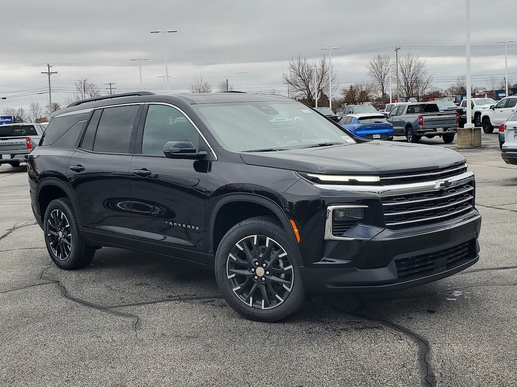 New 2026 Chevrolet Traverse LT SUV