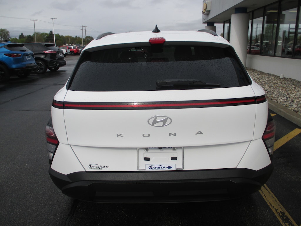 Used 2025 Hyundai Kona SEL SUV