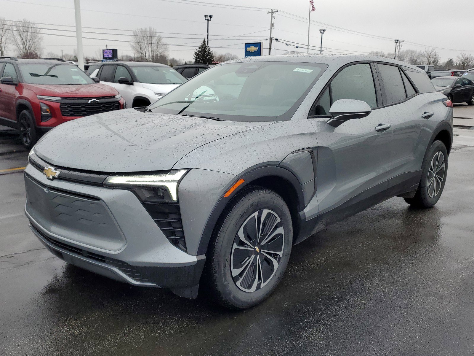 2025 Chevrolet Blazer EV photo 2
