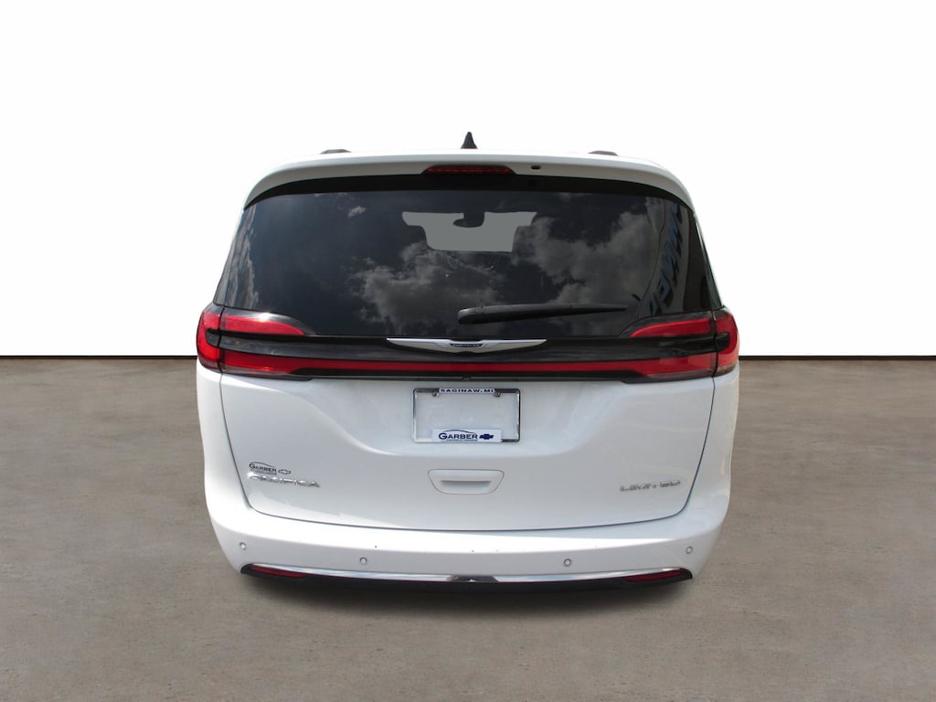 Used 2023 Chrysler Pacifica Limited Van Passenger Van